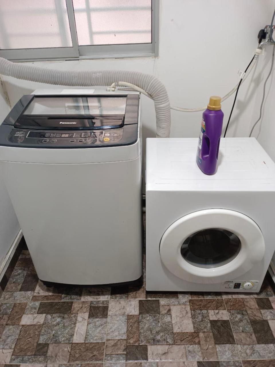 Nena Homestay Setia Alam, Air Conditioned, High Speed Internet Shah Alam Exteriör bild